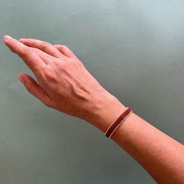 Brazalete Telar Dorado Mini Liso Rojo